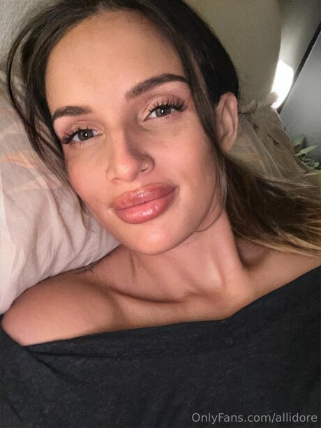 Allidore pornstar sexy images