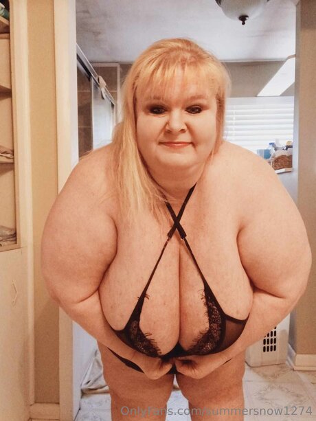 Summersnow1274 free pornstar pic