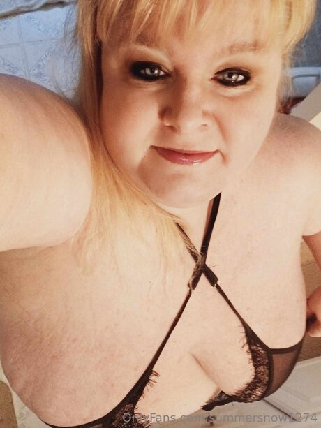 Summersnow1274 sex model pic