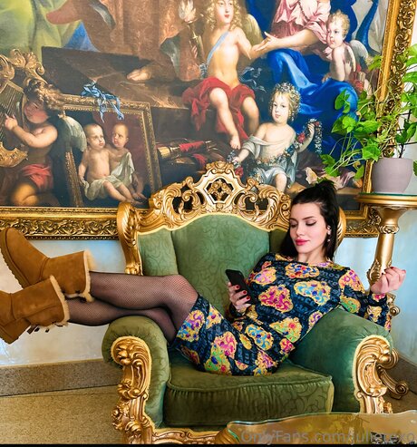 Julietexo pornstar sexy picture