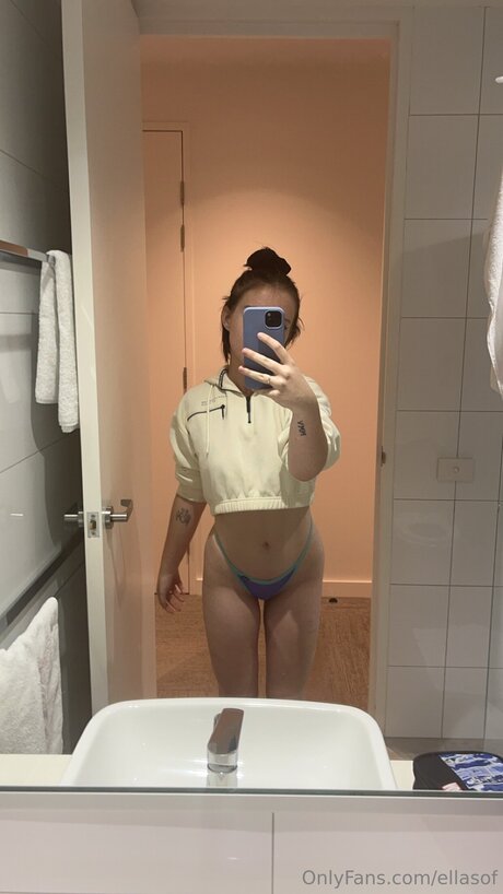 St0nerfans sex model images