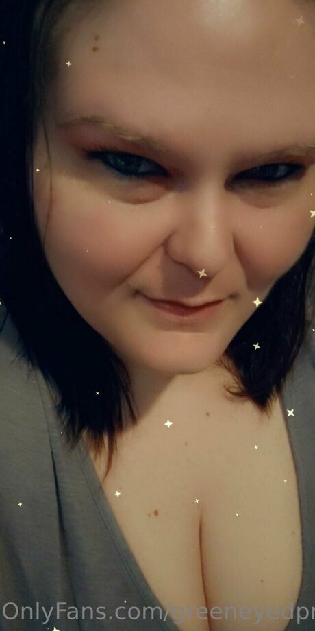 Greeneyedprincess86 star art gallery