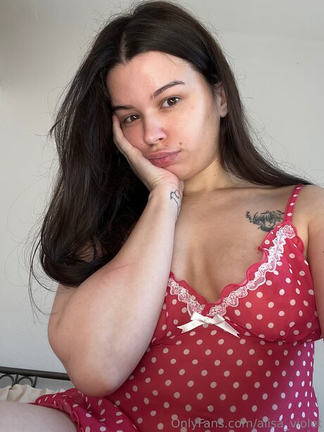 Alisa Violet model hd picture