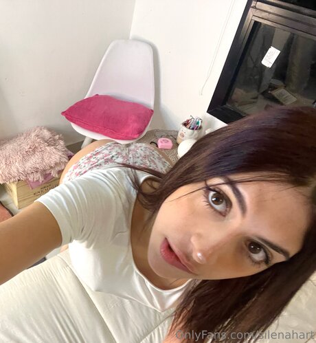 Silenahart xxx model img