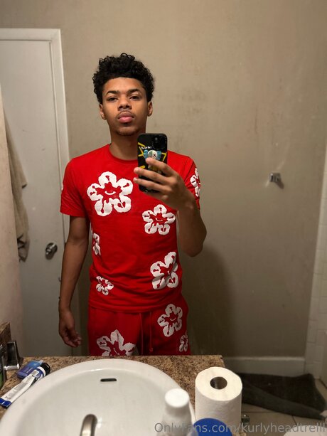 Kurlyheadtrelll pornstar erotic galleries