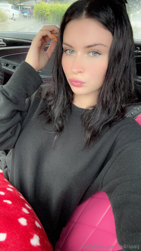 Itsariellexxx star top img