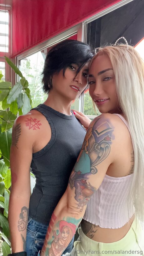 Salandersg exclusive model galleries