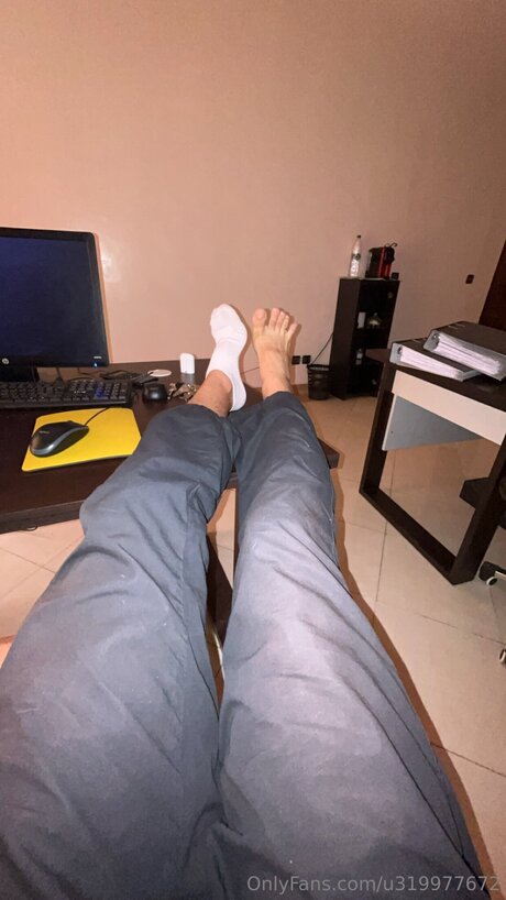 Theboynextdoor3 model sexy galleries