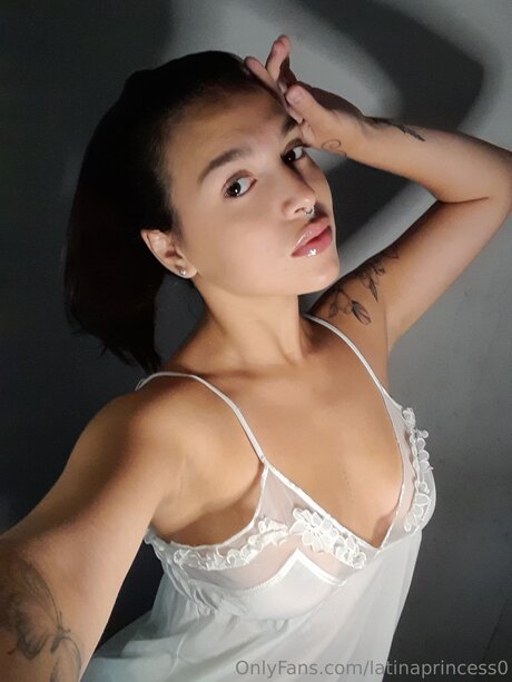 Emmaa Of sexy star galleries