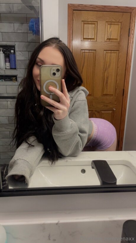 Venaxx hot pornstar photos