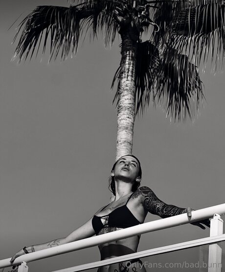 Bad Bunn naked actress pic