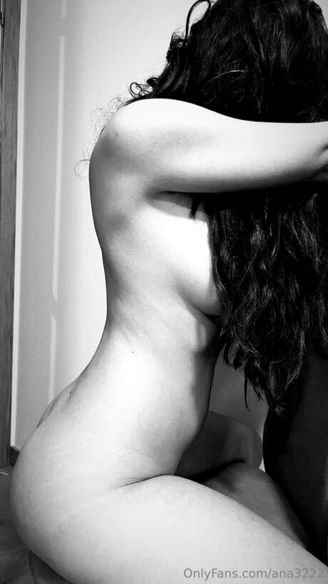 Claudia231234 model hd pic