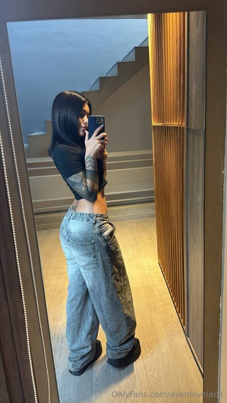 Ailenlovelace pornstar erotic pic