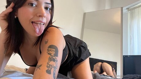 Ailenlovelace star top gallery