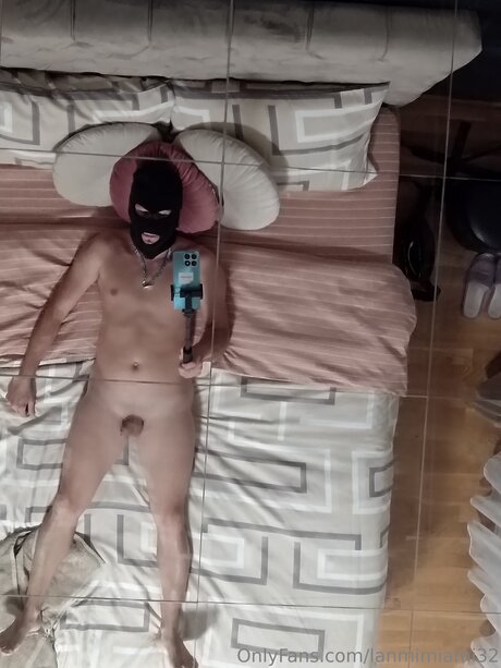 Lanmimiami32 star erotic galleries