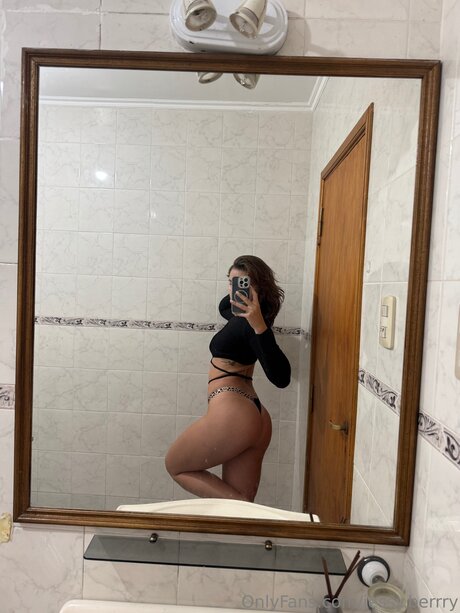 Jessy Berrry hd actress pic