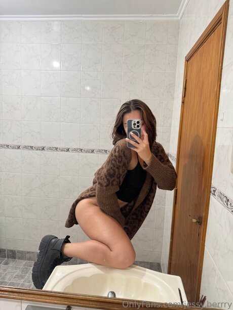 Jessy Berrry pornstar sexy photos