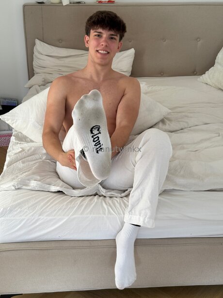 Its Leonardo hd star pictures