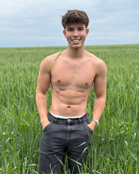 Its Leonardo top star pics