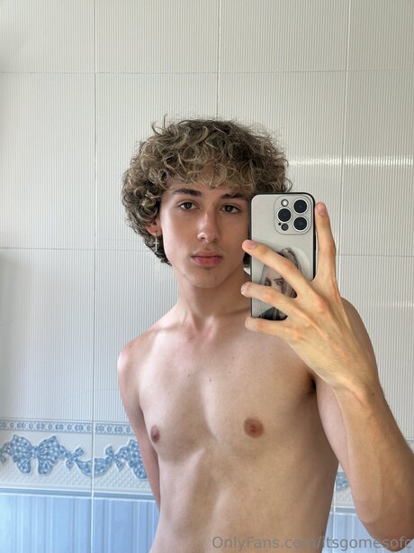 Itsgomesofc pornographic star galleries