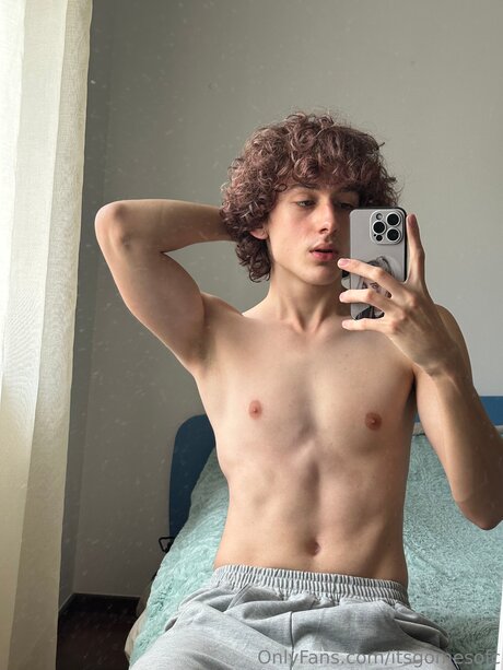 Itsgomesofc star erotic archive