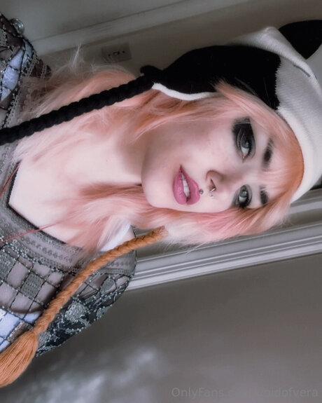 Voidofvera xxx model photo