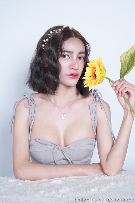 Saypan69 naked star img