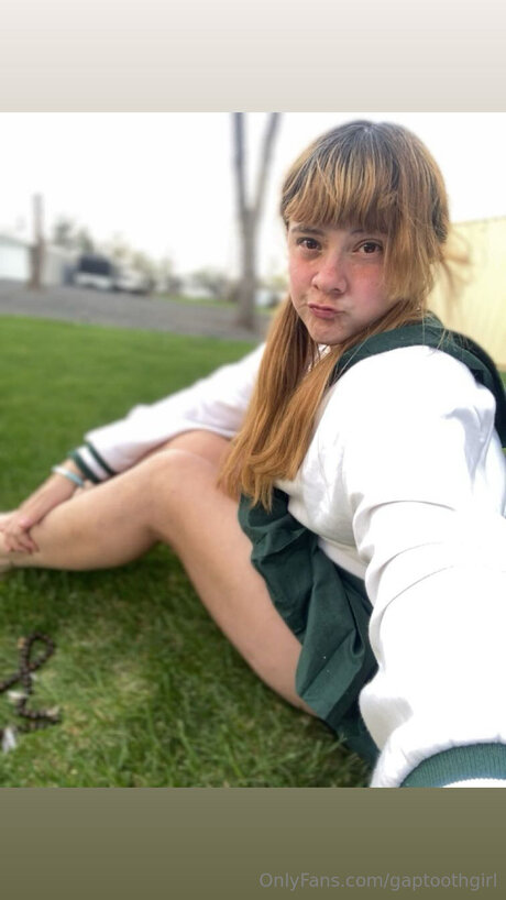 Gaptoothgirl star beautiful galleries