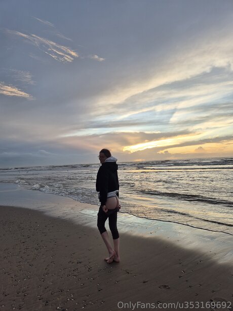 U353169692 star xxx picture