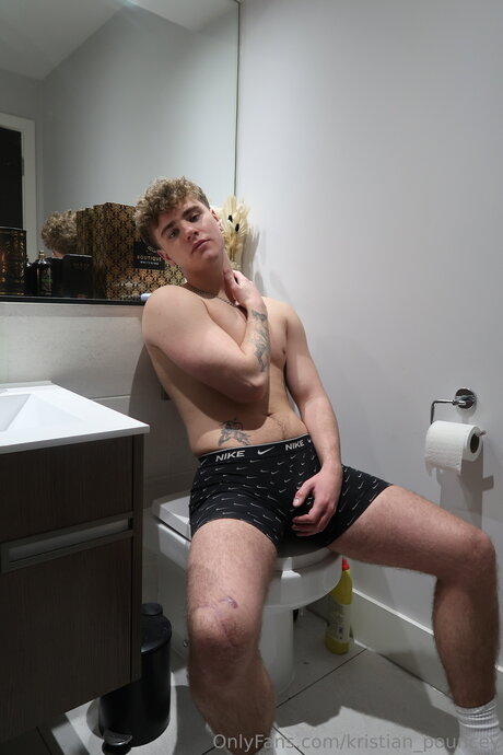 Kristian Pouncey pretty model img