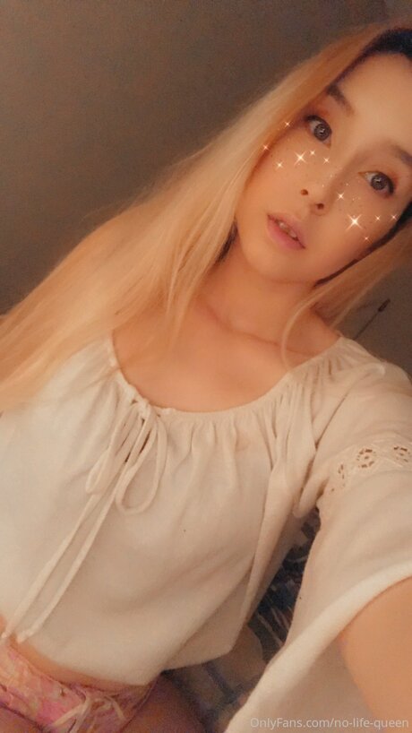 No Life Queen model art pictures