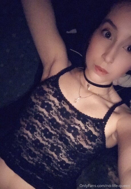 No Life Queen model porn galleries