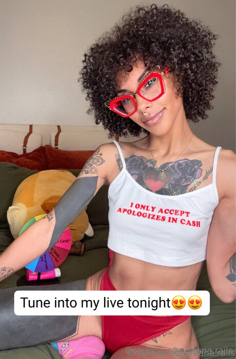 Reana Rails sexy actress archive