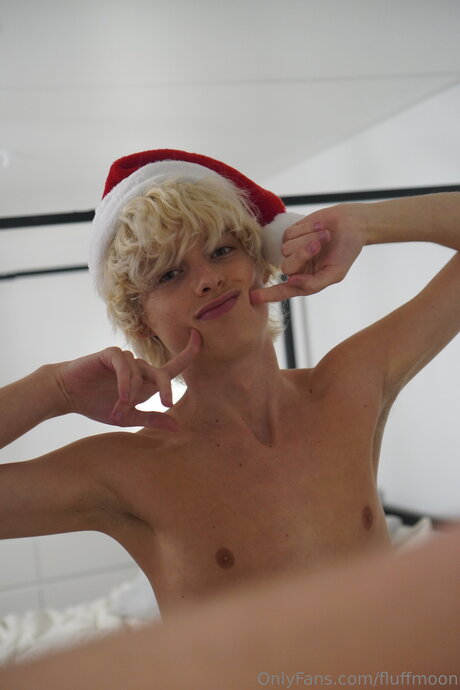 Fluffmoon xxx model pics