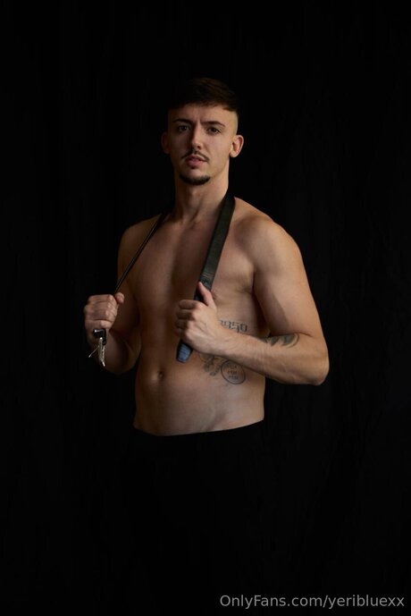 Yeribluexx hot actress img