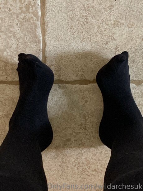 Wildarchesuk star hot photo