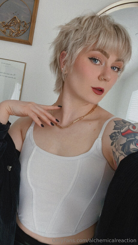 Alchemicalreaction hot star pics