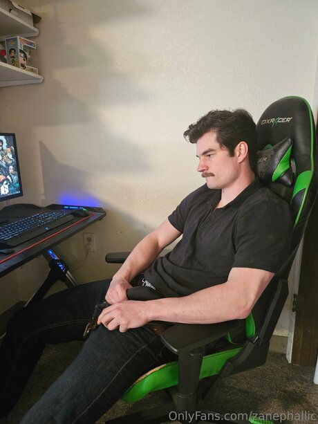 Zanephallic exclusive pornstar pic