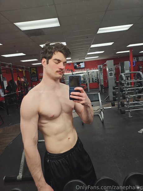 Zanephallic star xxx photo