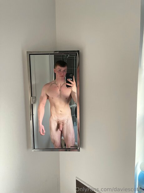 Fit Davie top actress archive