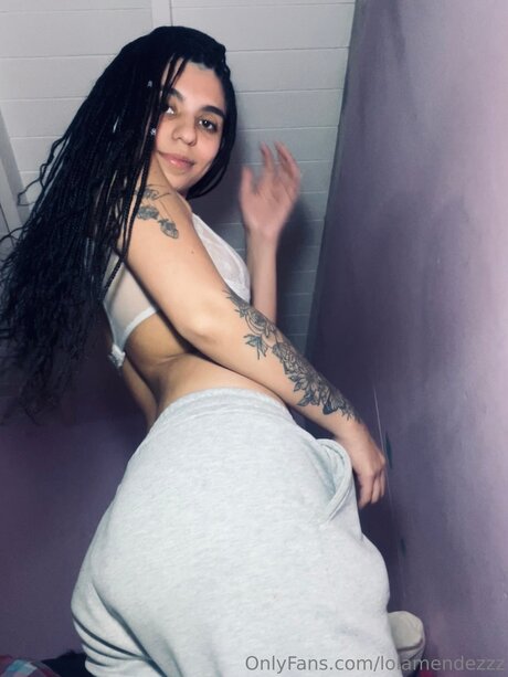 Lolamendezzz perfect pornstar galleries