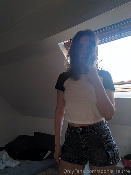 Sophia Leurre xxx star image