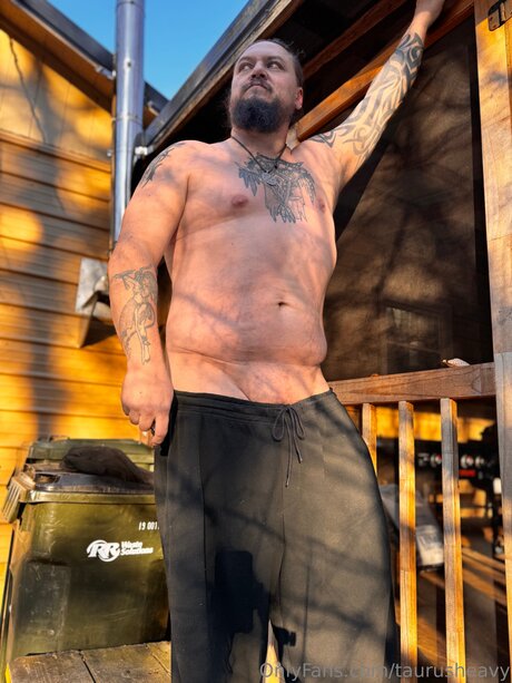 Taurusheavy exclusive pornstar image