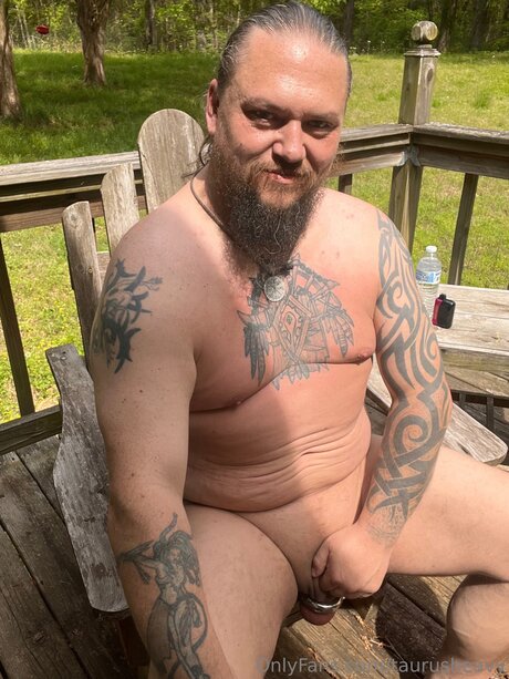 Taurusheavy pretty actress picture