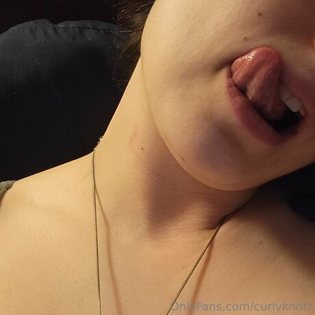 Curlyknotz pornstar best image