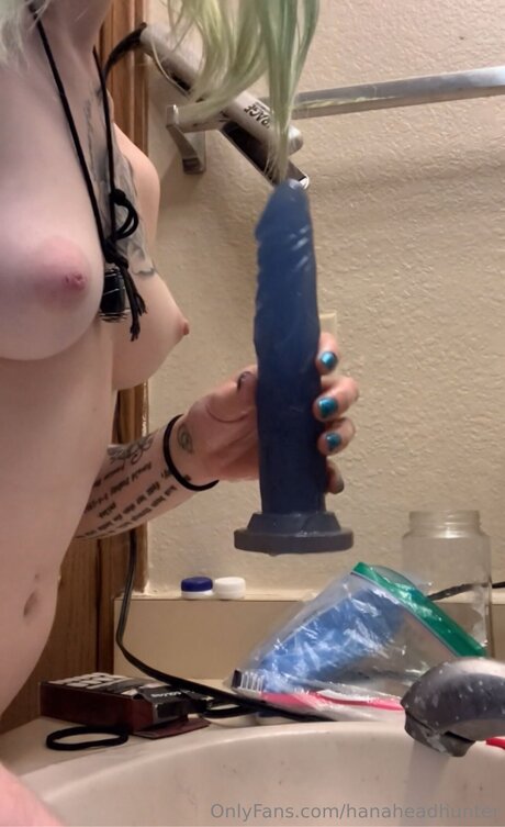 Hanaheadhunter thumbnail