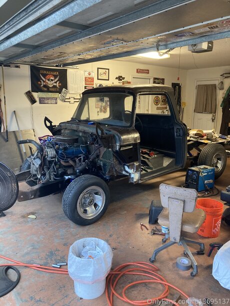 U13695137 nudes star pic