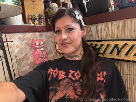 Dollydemonixxx star sexy images