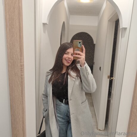 Laraafox star adult images