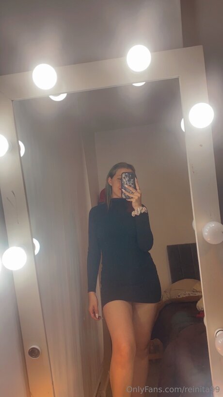 van life onlyfans pornographic images